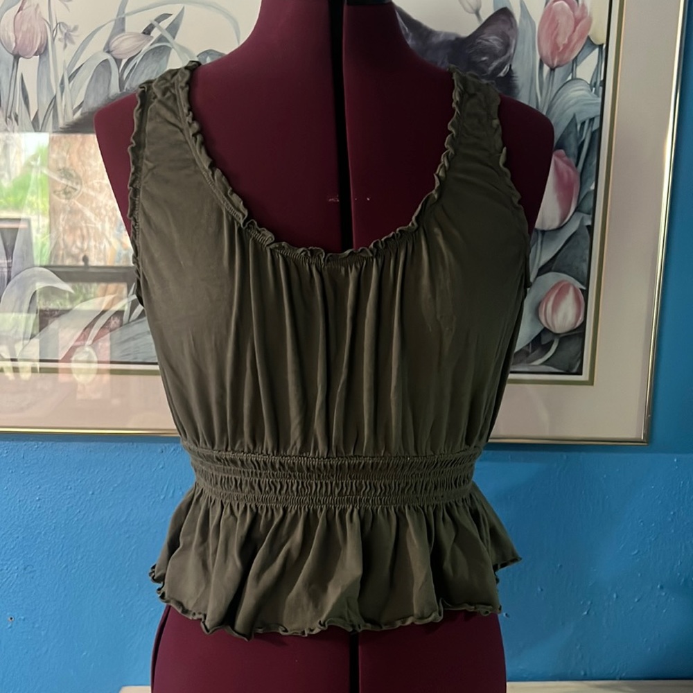 American eagle peplum cropped ruffle detail scoop neck tank